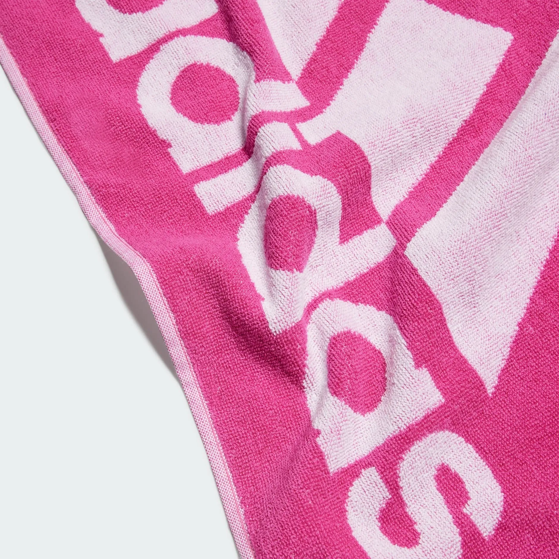 adidas Unisex Towel Small