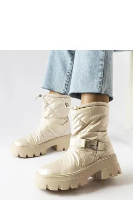 Beige patent snow boots