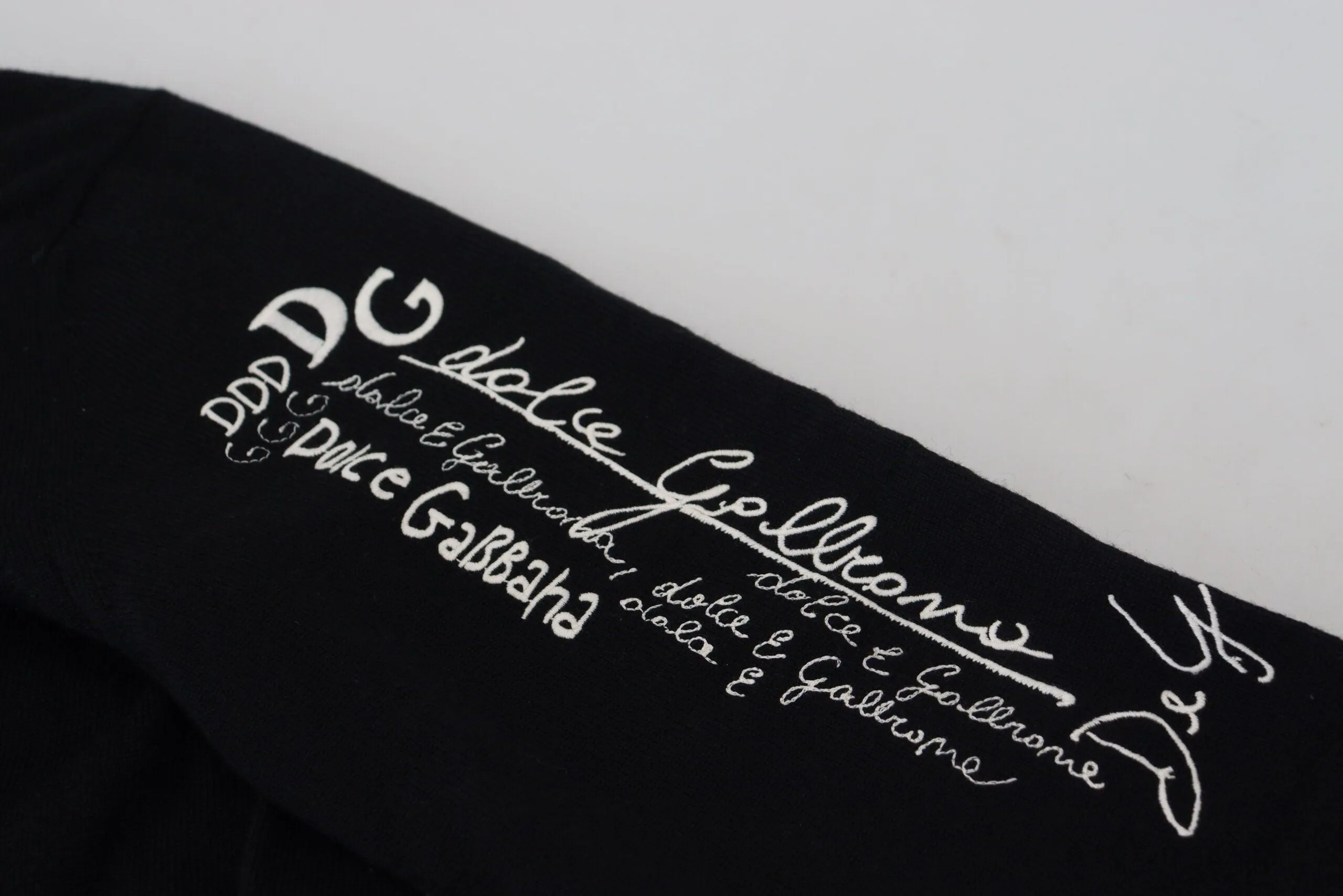 Dolce & Gabbana Black Cashmere Crew Neck Pullover Sweater
