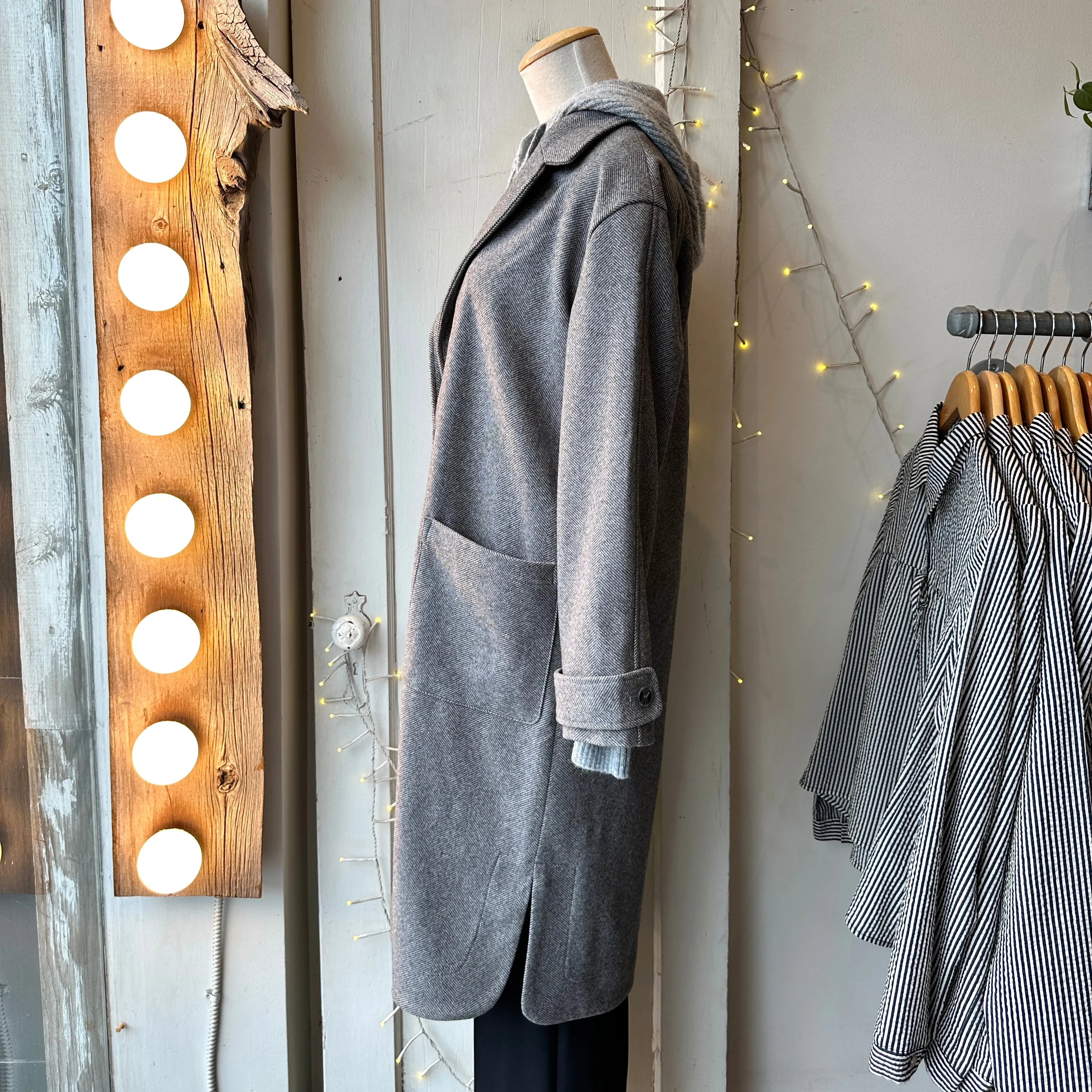 Gentle Fawn // Jude Coat Herringbone