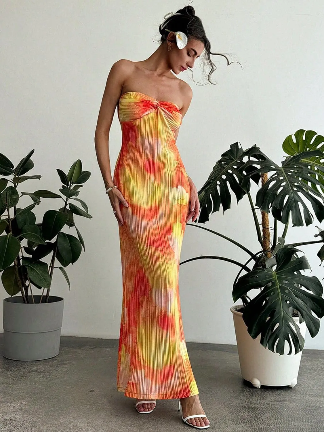 SKAYS Women's Summer Dress Strapless Tube Top Twisted Front Floral Maxi Dress Vacation Outfits Backless Casual Elegant Party