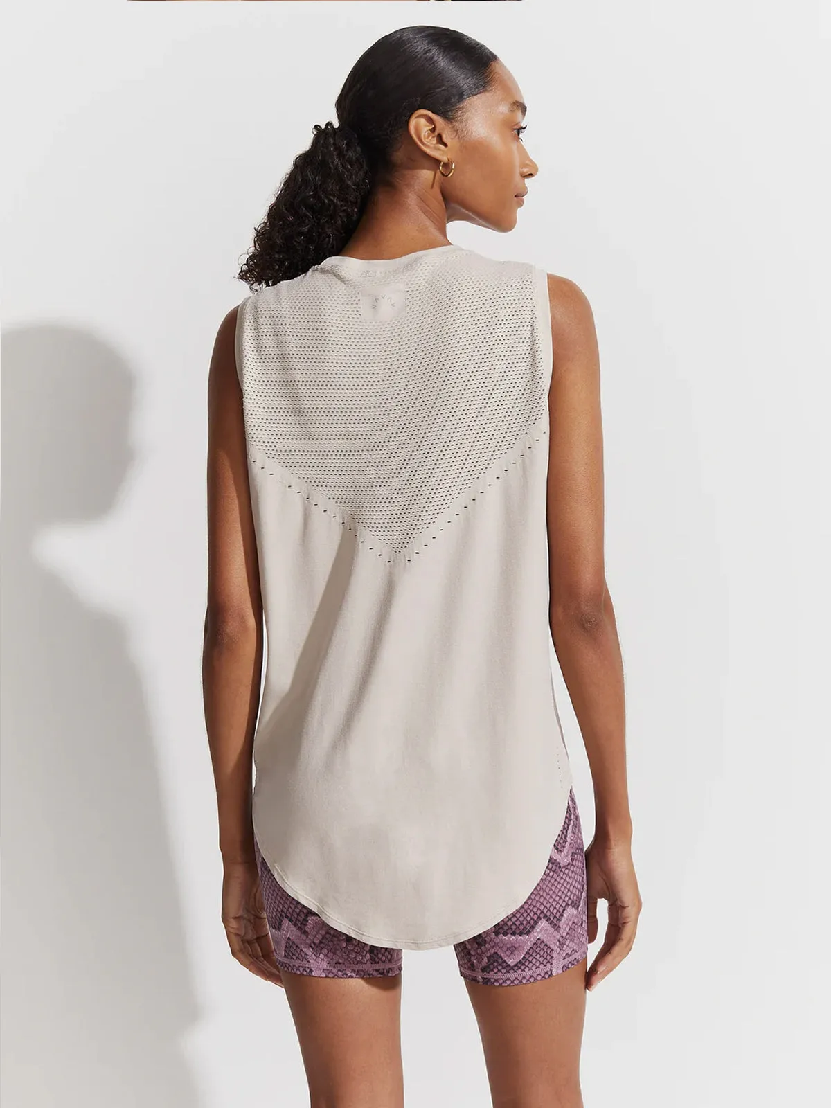 Windchime Seamless Morro Tank Top